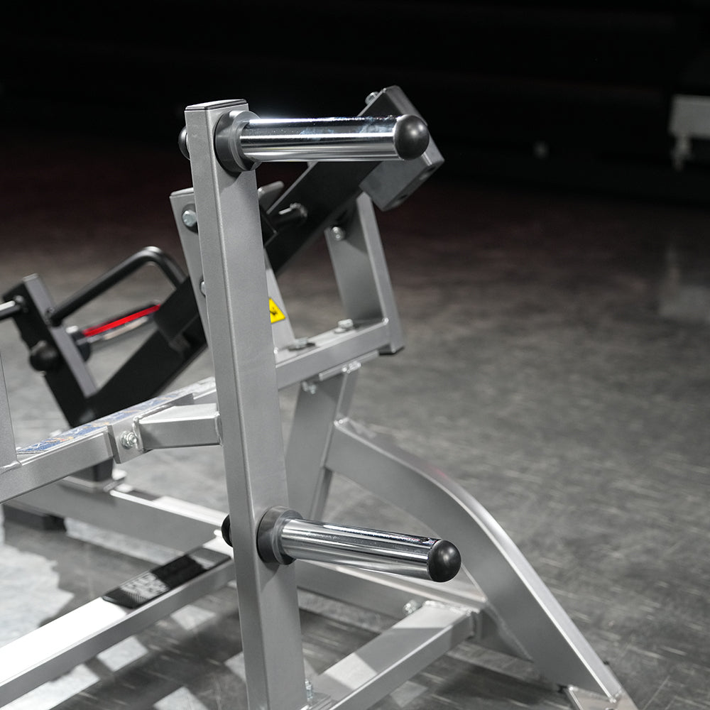 Hammer Strength Ground Base® Squat / High Pull