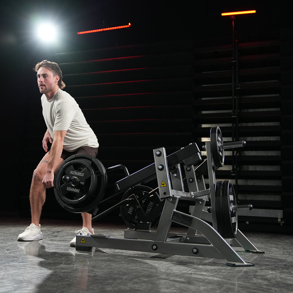Hammer Strength Ground Base® Squat / High Pull