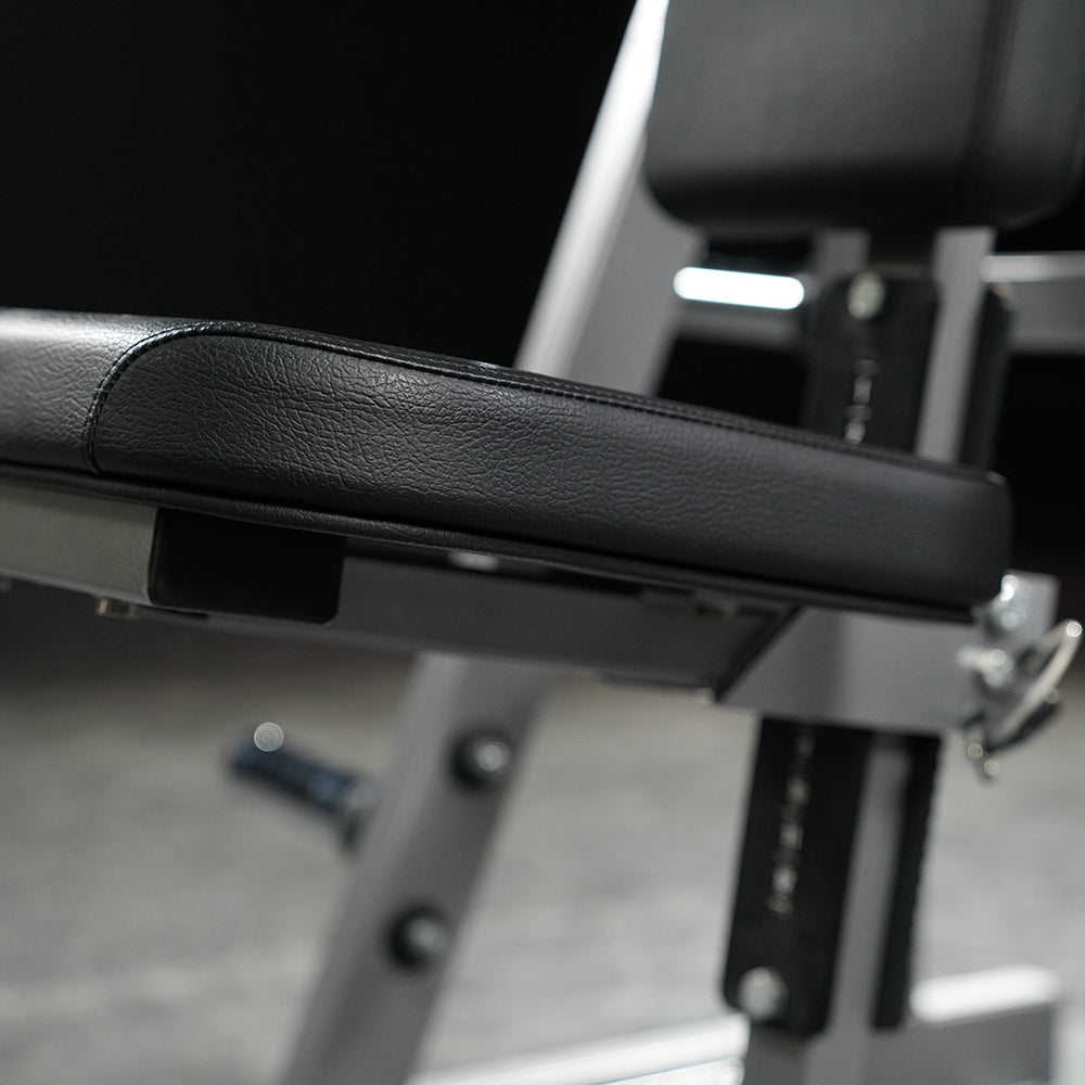 Hammer Strength Plate-Loaded Iso-Lateral Incline Press