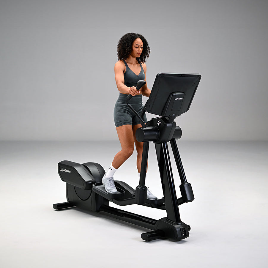 Club Series+ Elliptical Cross-Trainer Life Fitness Shop