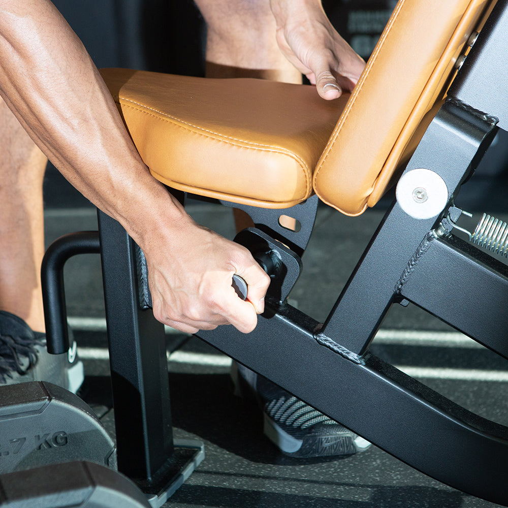 Hammer Strength Home Multi-Adjustable Bench