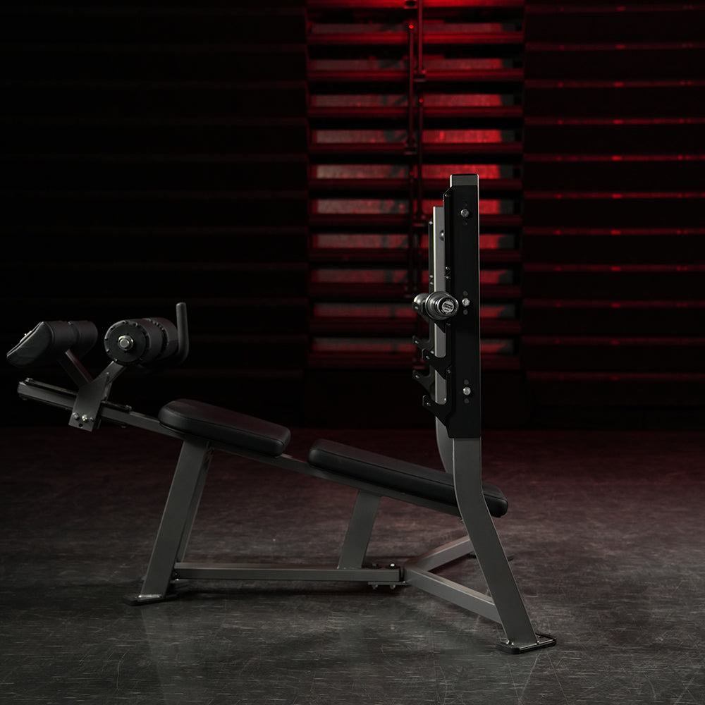 Hammer Strength Olympic Decline Bench - Outlet