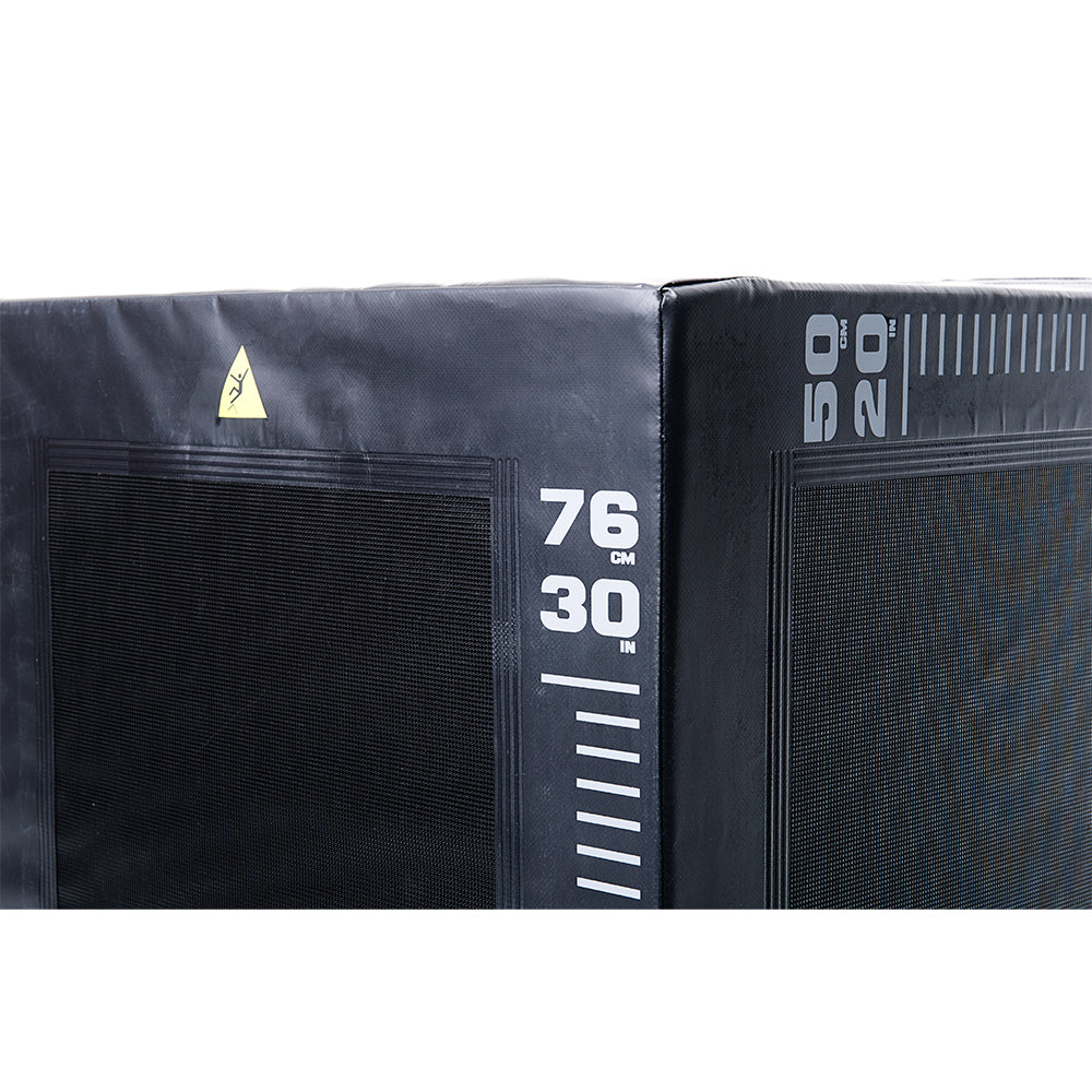 Hammer Strength 3-in-1 Soft Plyo Box - Corner detail showing 76cm / 30in