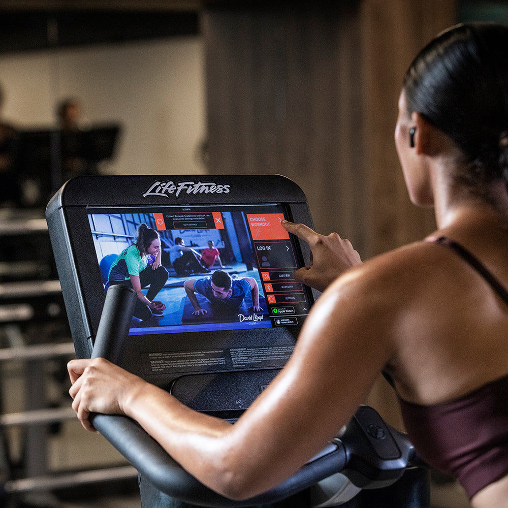 Interacting with SE3 HD touchscreen console on Integrity Bike